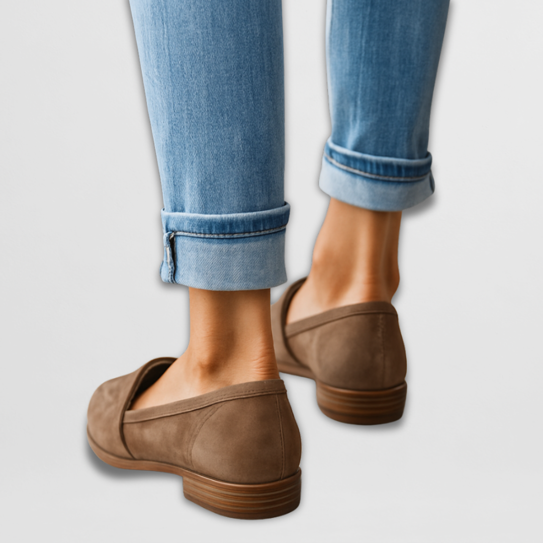 Lila - Suede Loafers
