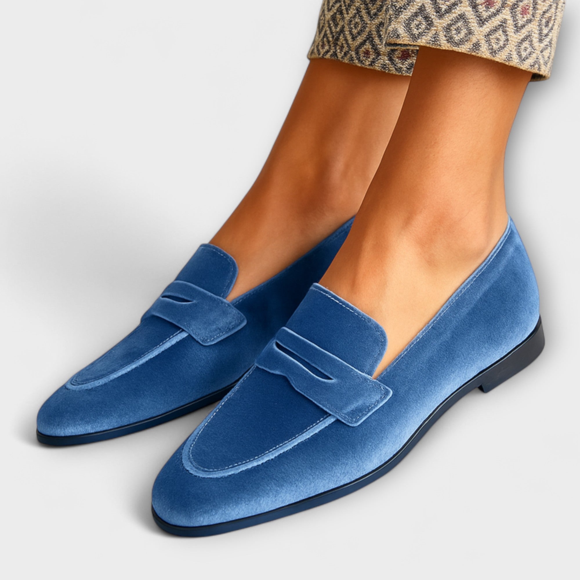 Clara - Soft Velvet Loafers