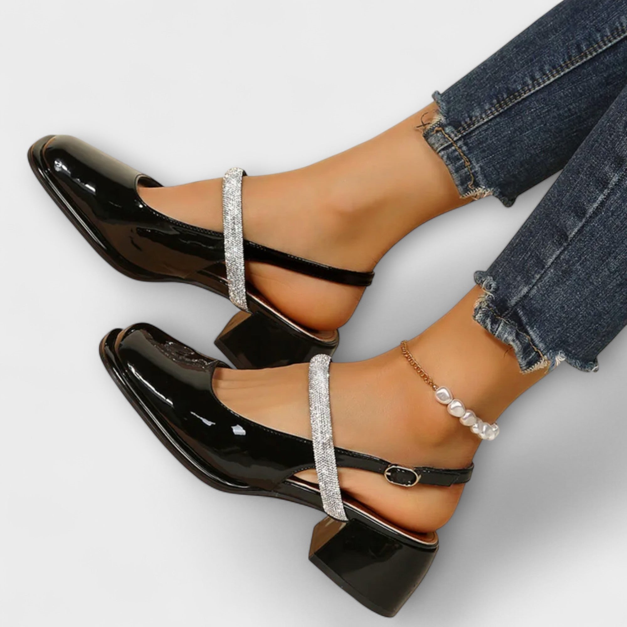 Benisse | Stylish Sandals
