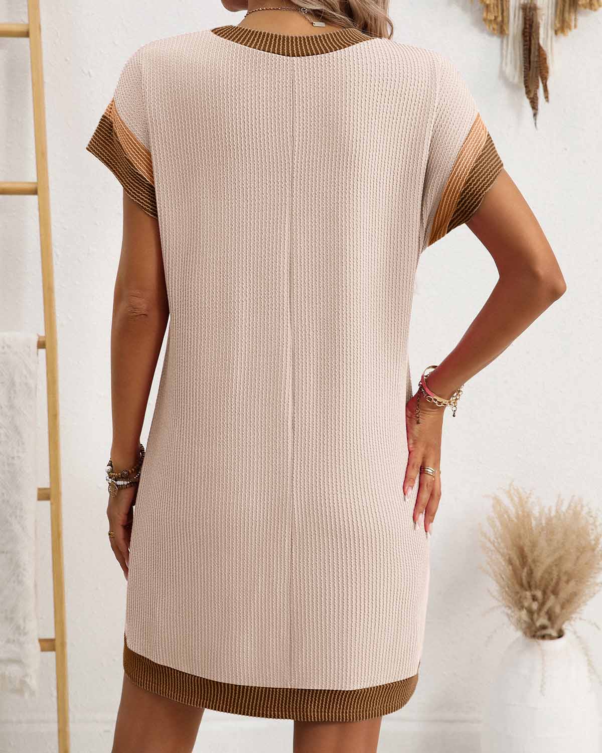 ZAVIREA® Textured Short Sleeve Midi Dress