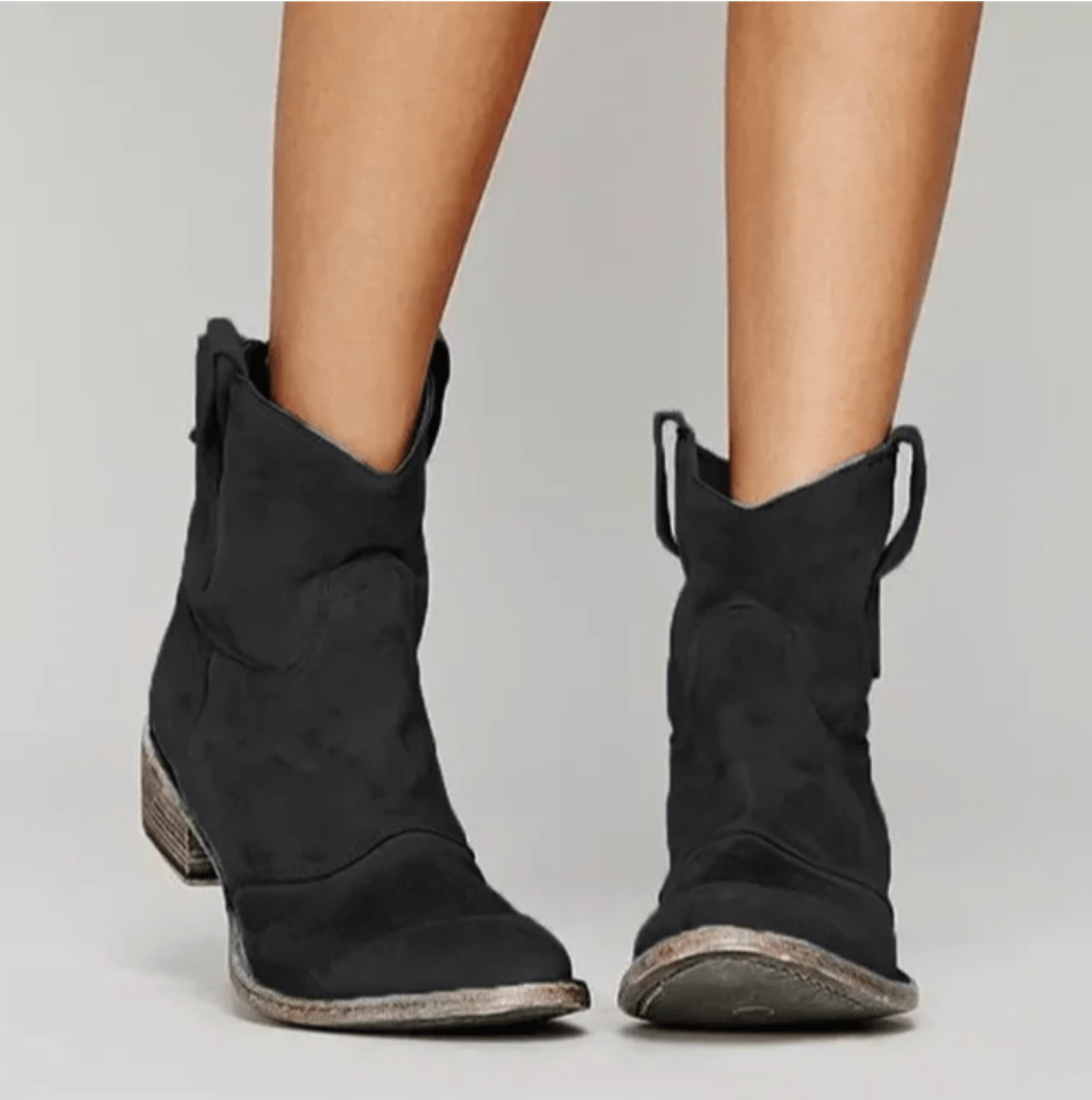 Lyla Ridge Suede Boots