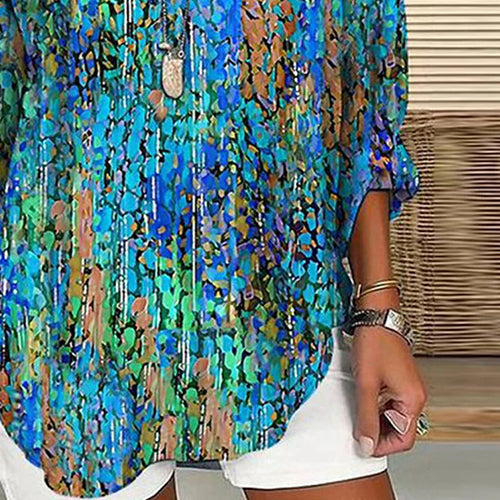 Sophie | Super fashionable green blouse with long sleeves and a V-neck