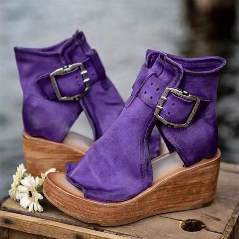 Zavirea™ Roselle Ridge Suede Boots