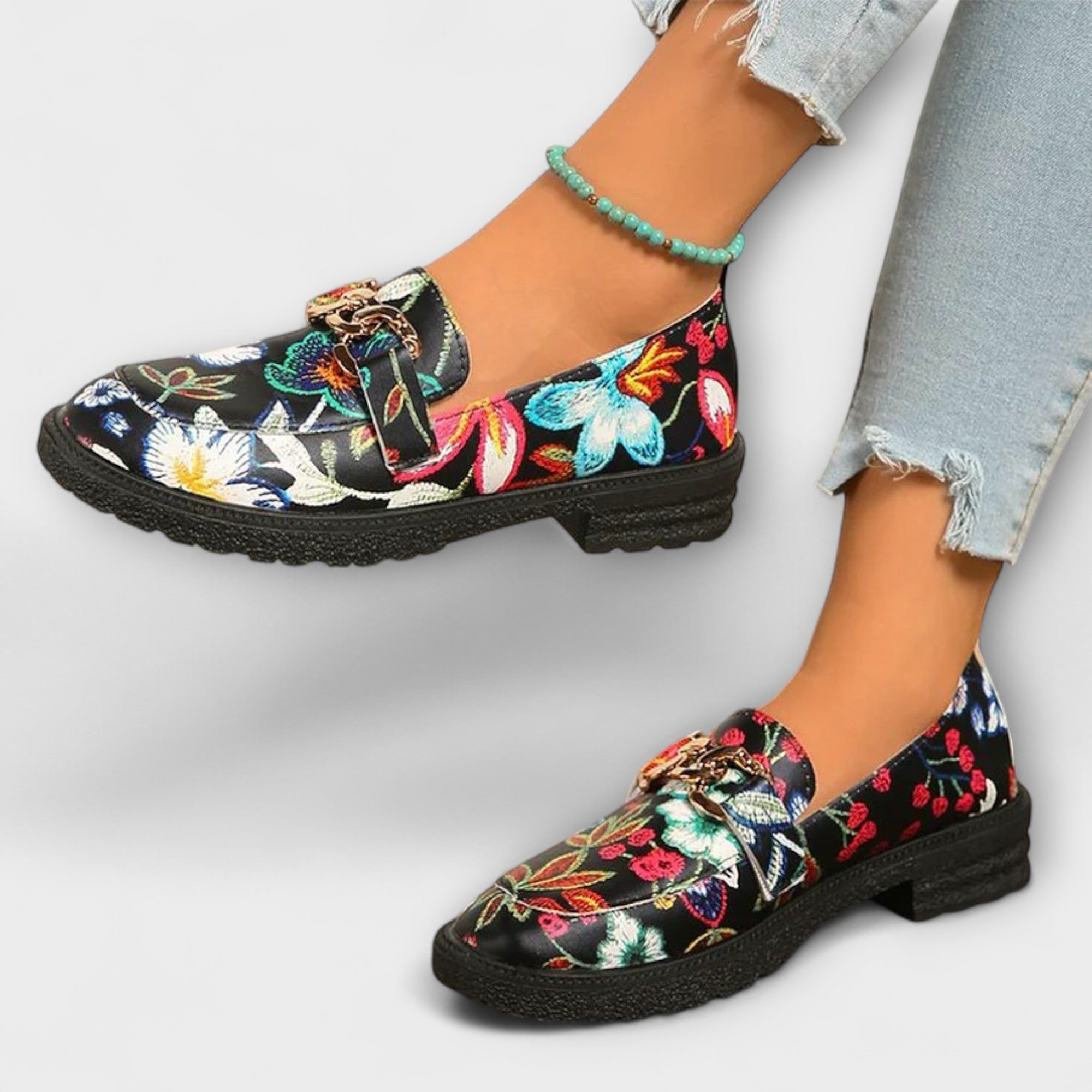 Zara – Multicoloured Loafers with Floral Pattern