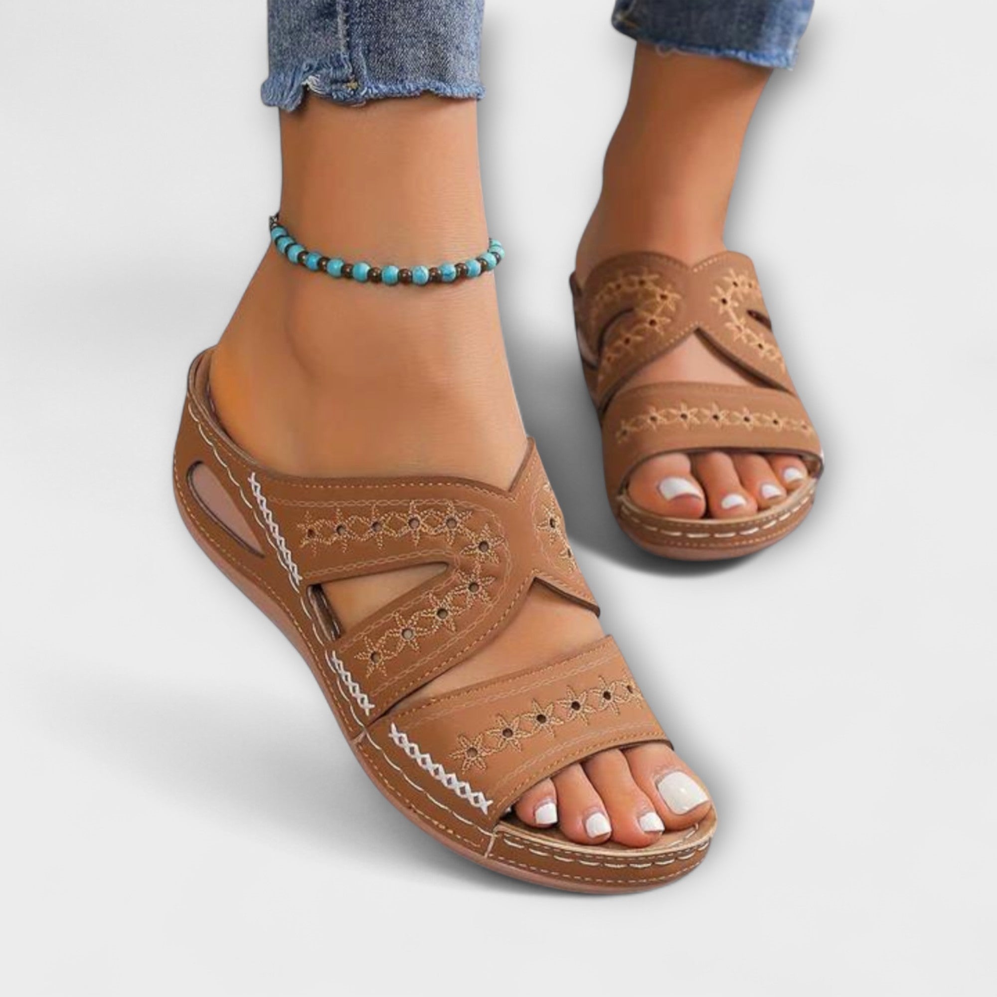 Deloura | Orthopedic Sandals