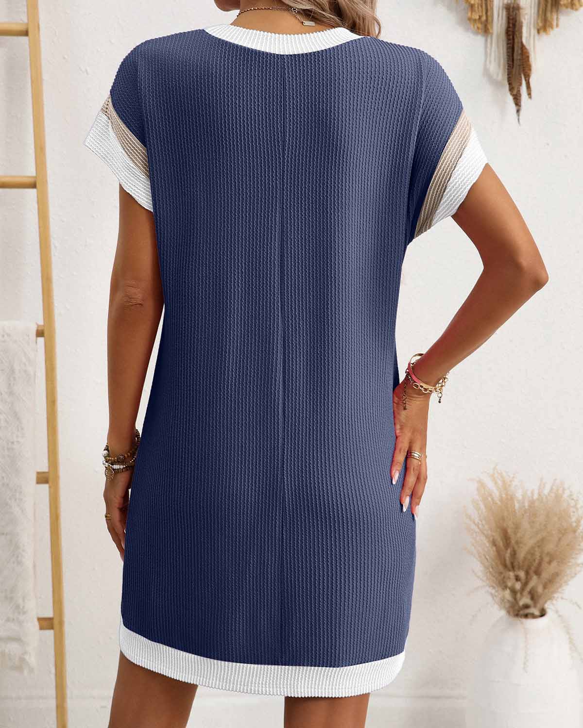 ZAVIREA® Textured Short Sleeve Midi Dress