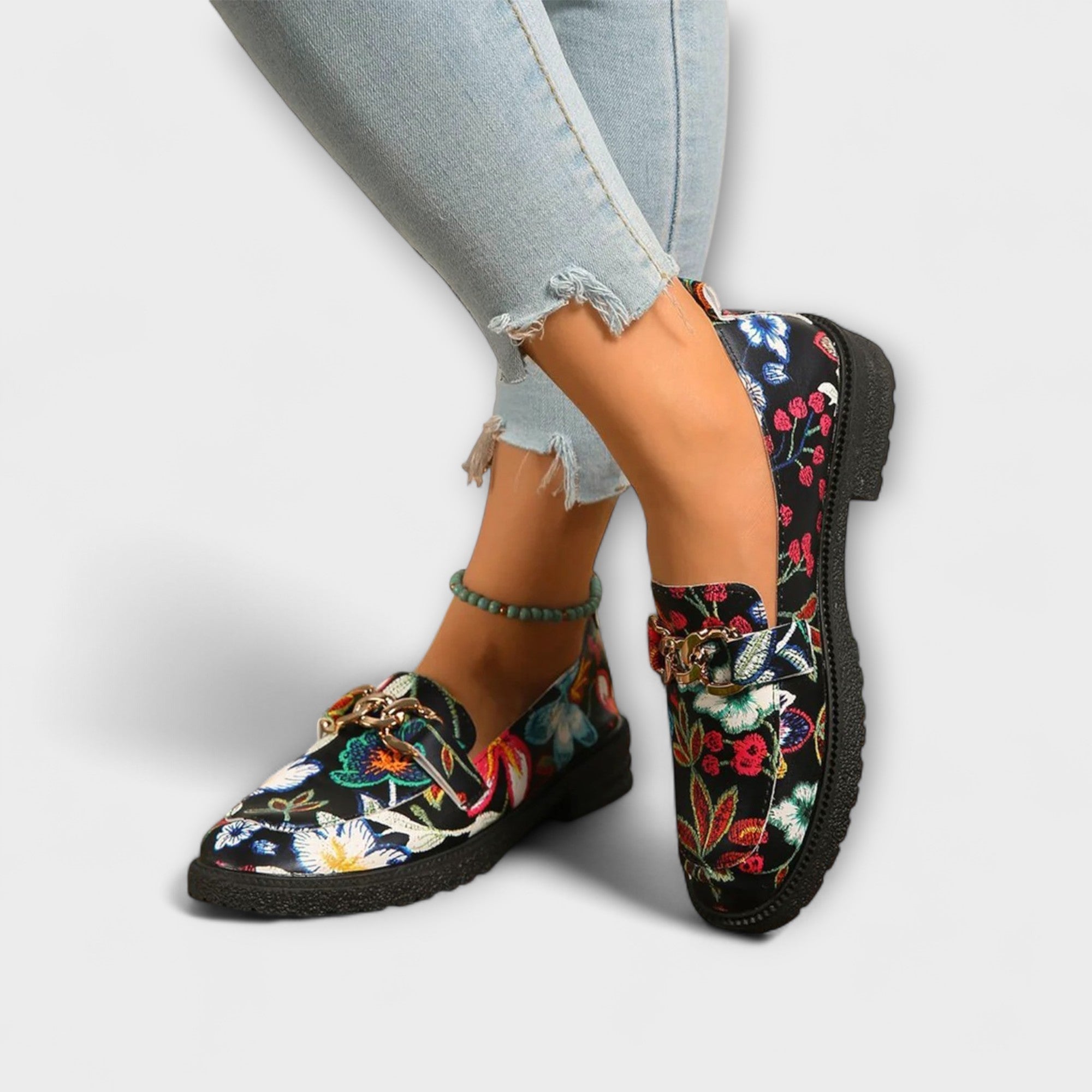 Zara – Multicoloured Loafers with Floral Pattern