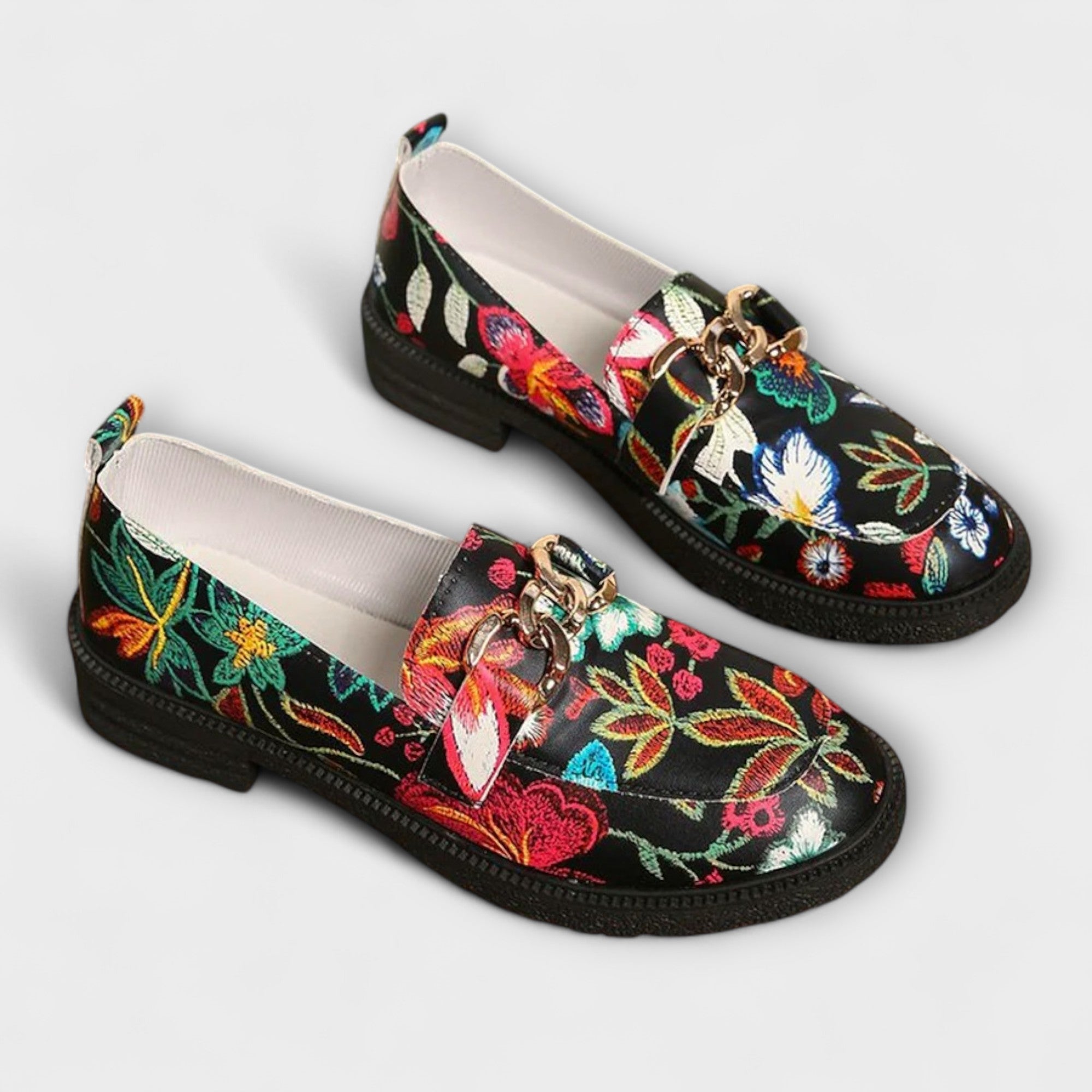 Zara – Multicoloured Loafers with Floral Pattern